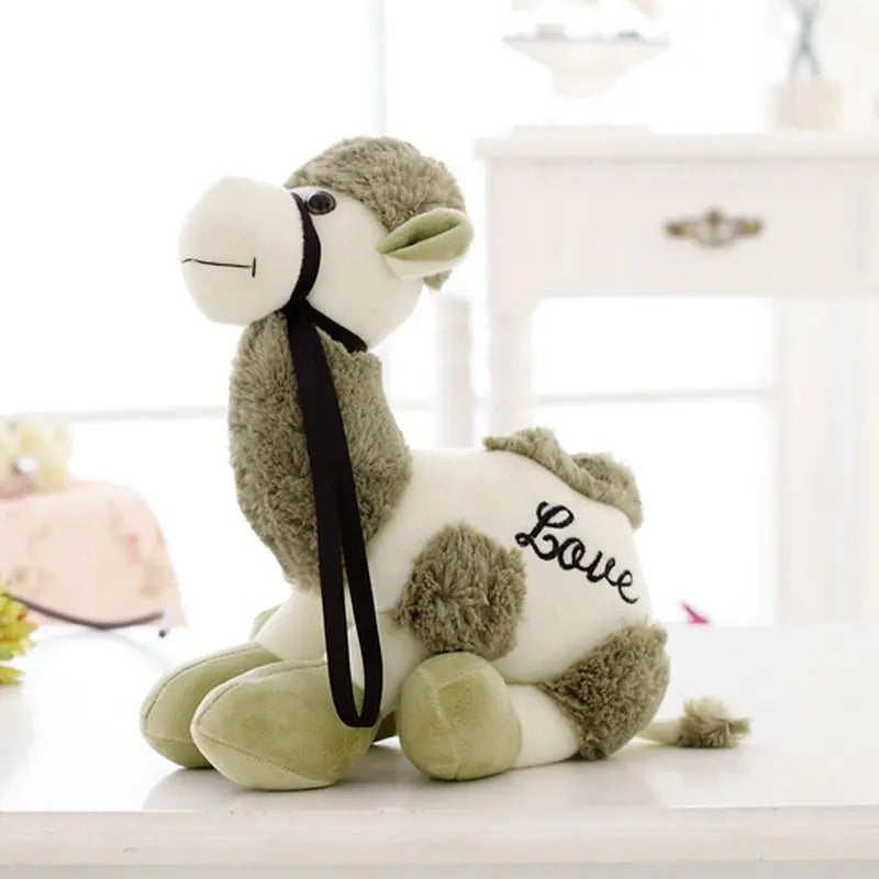 Camello con Cuello Marrón de Peluche_20 cm