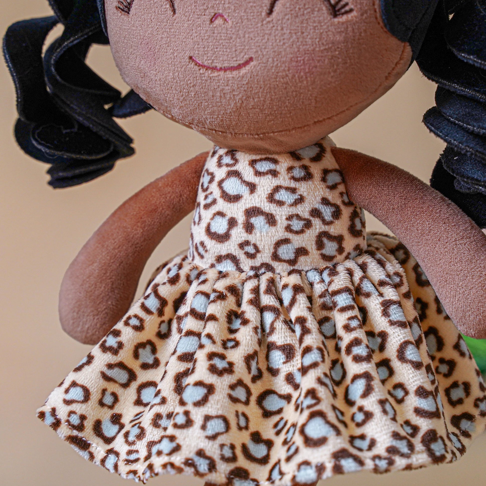 Muñeca con Coletas Morenas_40 cm_4