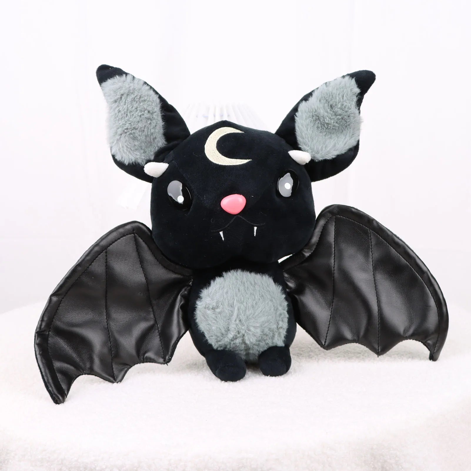 Murciélago Negro de Peluche_30 cm_2
